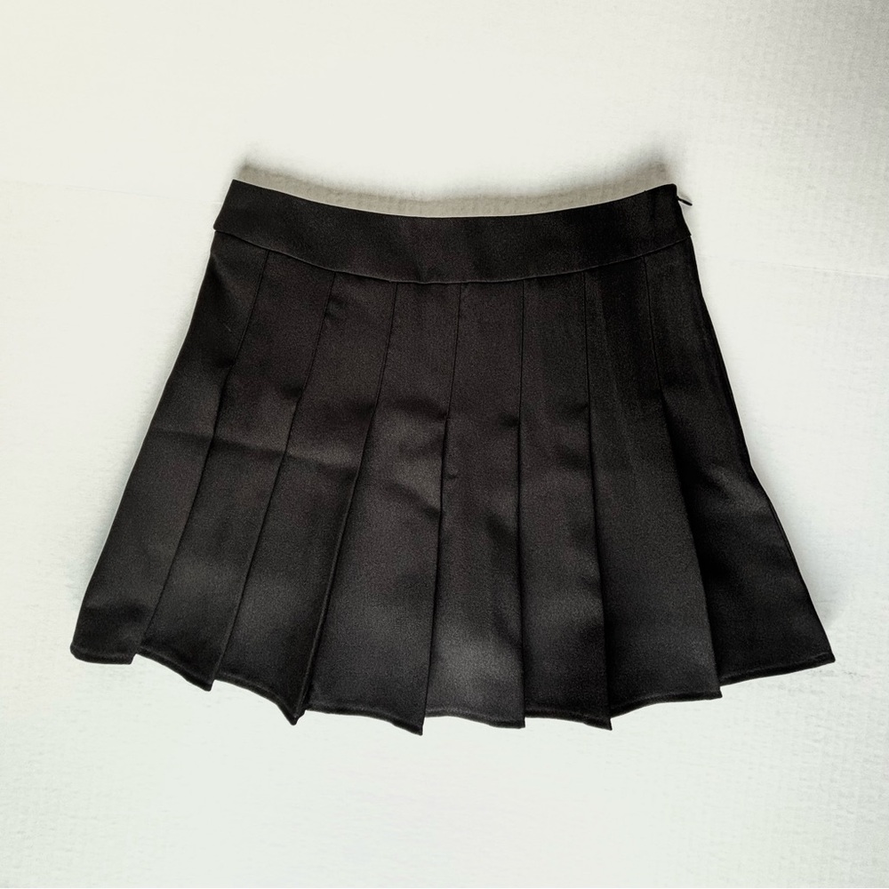 Small Black Pleated Mini Skirt